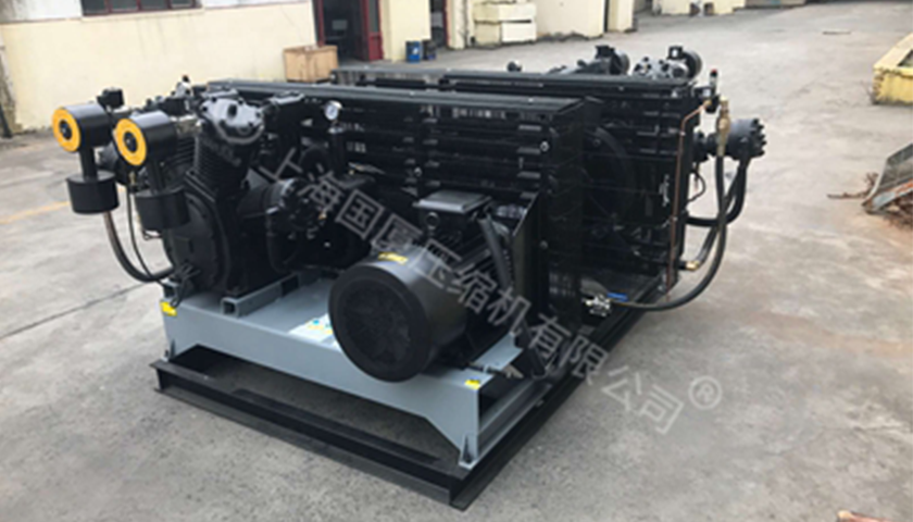 200公斤空壓機(jī) 200公斤空壓機(jī)